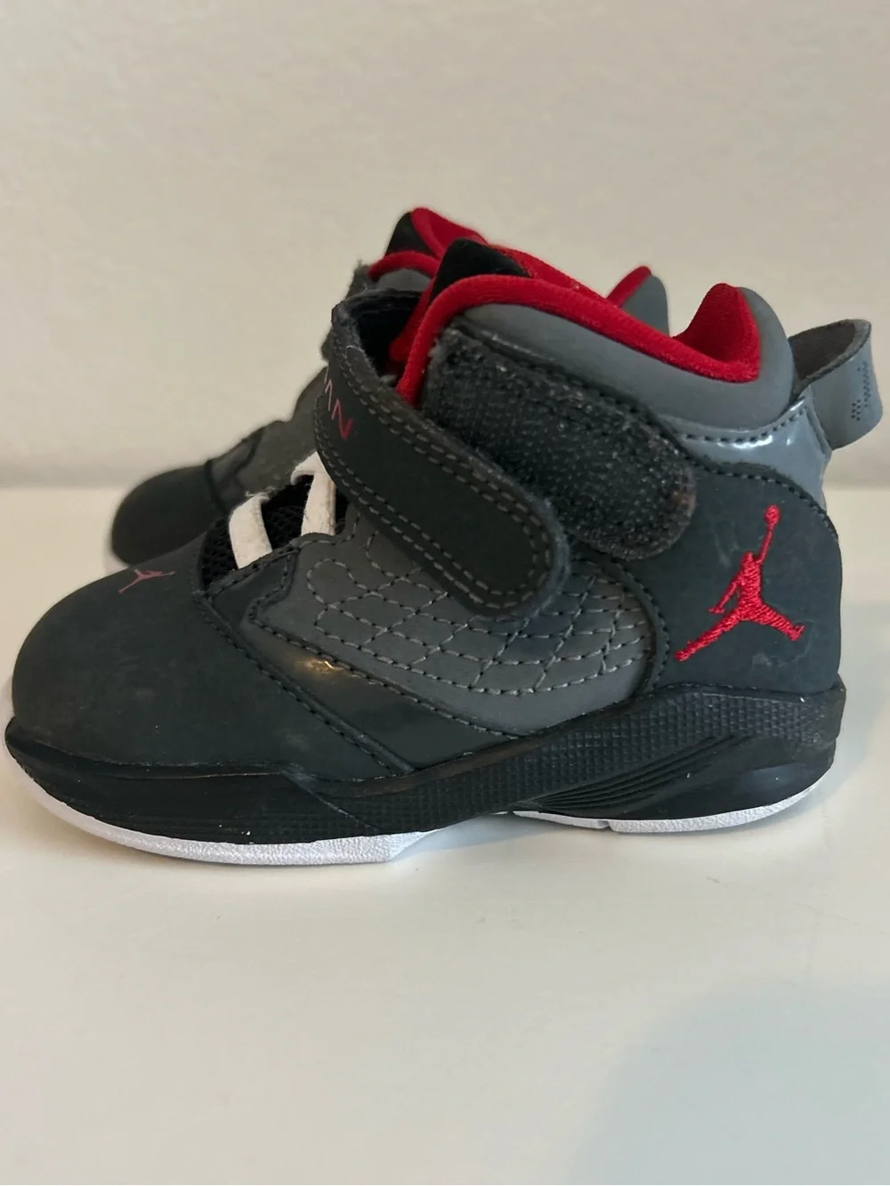 Jordan Toddler High-Top Velcro Sneaker Black Gray Red Walker, Size 5c